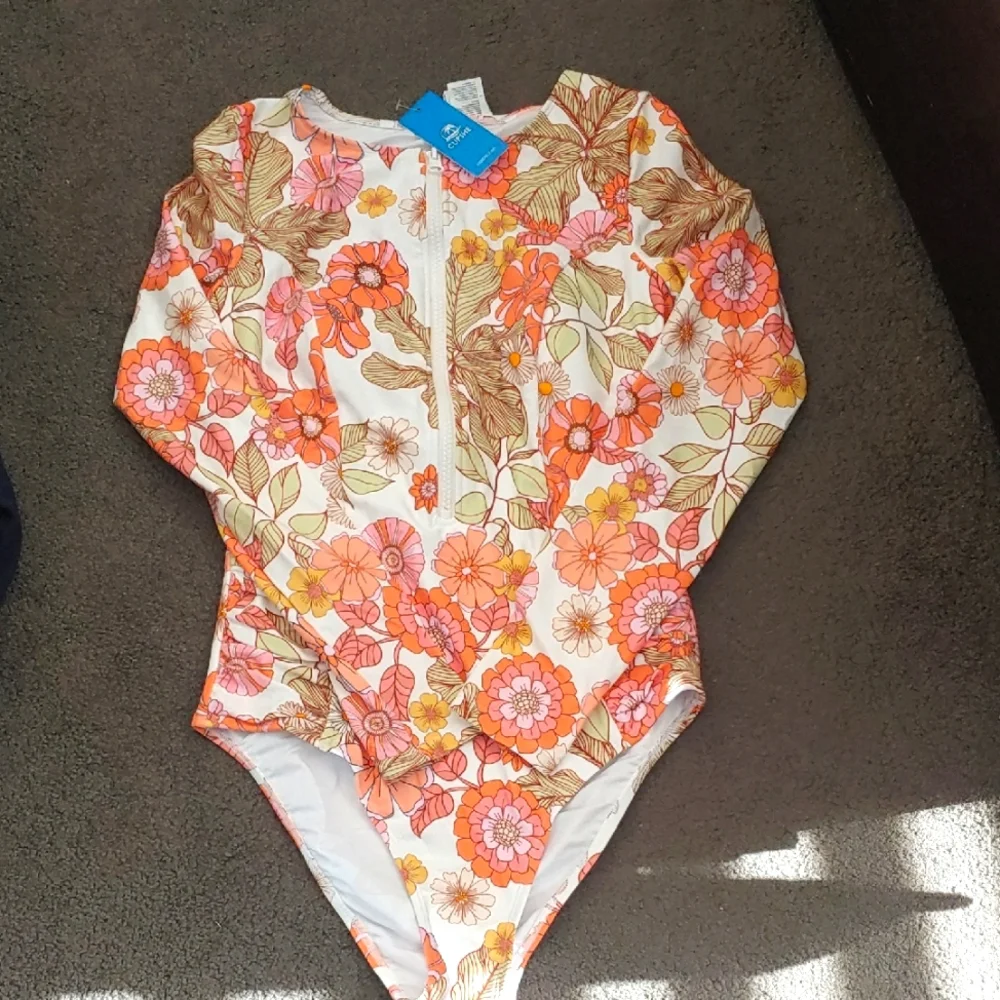 Cupshe One Piece Bathing Suit - Picture 1 of 10